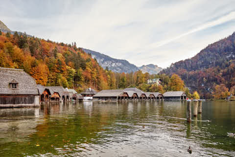 Gemeinde Schönau Landkreis Berchtesgadener_Land Königssee Bootshäuser (Dirschl Johann) Deutschland BGL